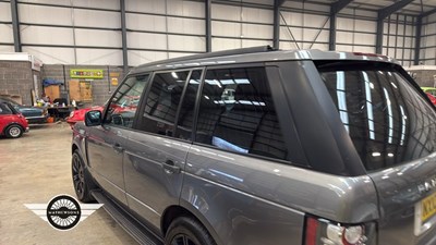 Lot 870 - 2010 LAND ROVER RANGE ROVER VOGUE TDV8 A