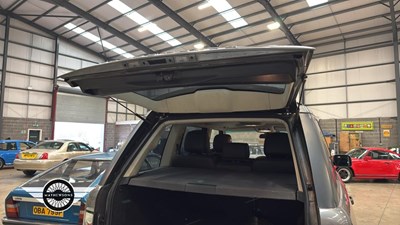 Lot 870 - 2010 LAND ROVER RANGE ROVER VOGUE TDV8 A
