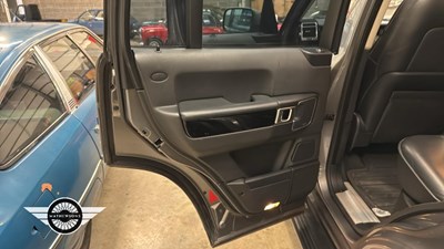 Lot 870 - 2010 LAND ROVER RANGE ROVER VOGUE TDV8 A