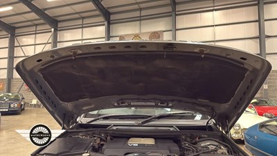 Lot 870 - 2010 LAND ROVER RANGE ROVER VOGUE TDV8 A