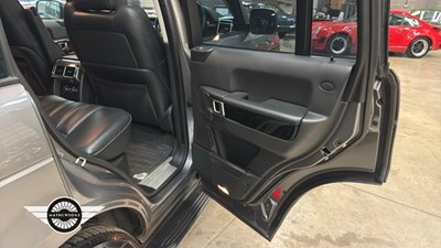 Lot 870 - 2010 LAND ROVER RANGE ROVER VOGUE TDV8 A
