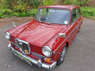 Lot 42 - 1973 WOLSELEY 1300