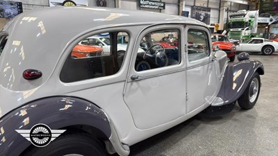 Lot 135 - 1953 CITROEN FAMILY