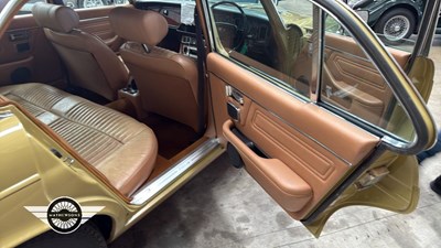 Lot 436 - 1976 JAGUAR 4.2 XJ6 L AUTO