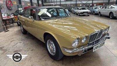 Lot 436 - 1976 JAGUAR 4.2 XJ6 L AUTO