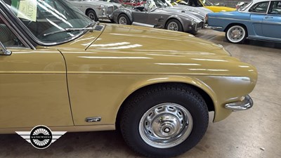 Lot 436 - 1976 JAGUAR 4.2 XJ6 L AUTO