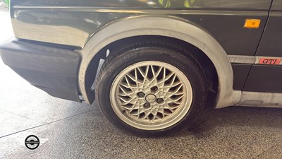 Lot 24 - 1991 VOLKSWAGEN GOLF GTI 16V
