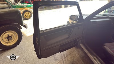 Lot 24 - 1991 VOLKSWAGEN GOLF GTI 16V