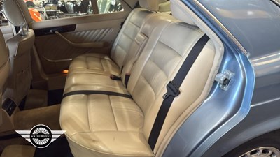 Lot 196 - 1989 MERCEDES 500 SEL AUTO