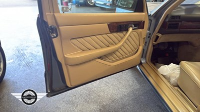 Lot 196 - 1989 MERCEDES 500 SEL AUTO