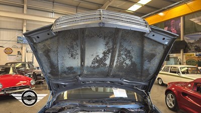 Lot 196 - 1989 MERCEDES 500 SEL AUTO