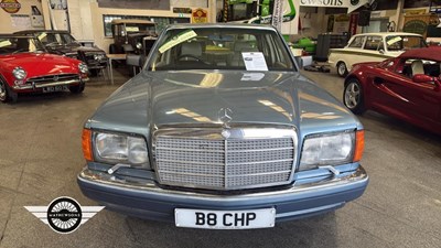 Lot 196 - 1989 MERCEDES 500 SEL AUTO