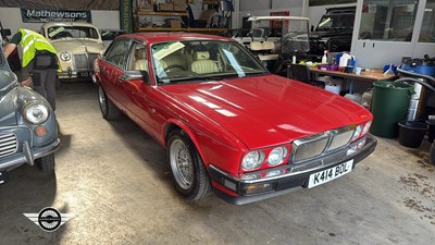 Lot 30 - 1992 JAGUAR SOVEREIGN 4.0 AUTO