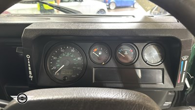 Lot 32 - 2005 LAND ROVER DEFENDER 90 TD5