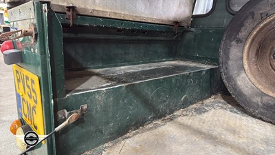 Lot 32 - 2005 LAND ROVER DEFENDER 90 TD5