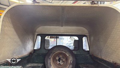 Lot 32 - 2005 LAND ROVER DEFENDER 90 TD5