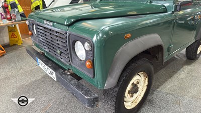 Lot 32 - 2005 LAND ROVER DEFENDER 90 TD5