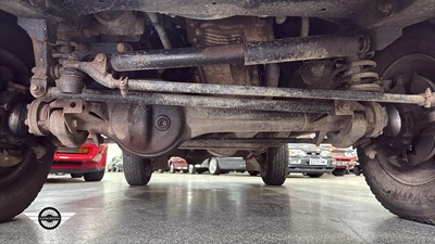 Lot 32 - 2005 LAND ROVER DEFENDER 90 TD5