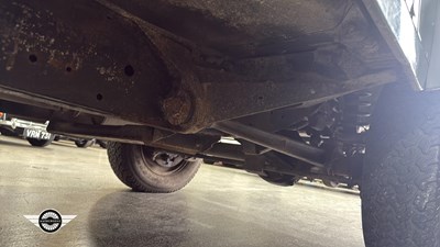 Lot 32 - 2005 LAND ROVER DEFENDER 90 TD5