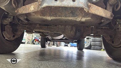 Lot 32 - 2005 LAND ROVER DEFENDER 90 TD5