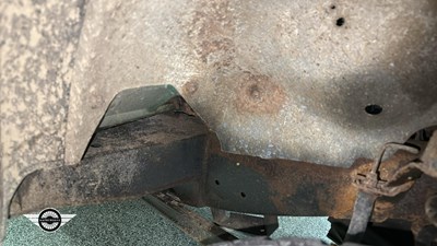 Lot 32 - 2005 LAND ROVER DEFENDER 90 TD5