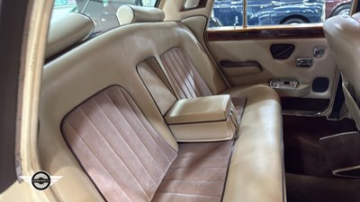 Lot 38 - 1978 ROLLS ROYCE