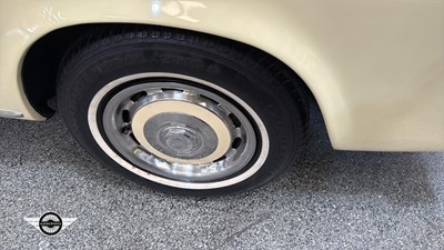 Lot 38 - 1978 ROLLS ROYCE