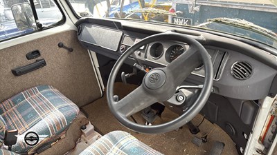 Lot 40 - 2002 VOLKSWAGEN