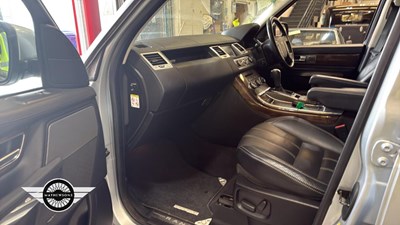 Lot 434 - 2010 LAND ROVER RANGE ROVER SP HSE TDV6 A