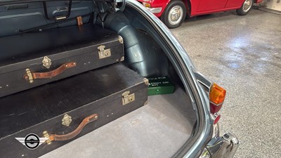 Lot 48 - 1966 JAGUAR MK II