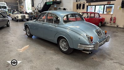 Lot 48 - 1966 JAGUAR MK II