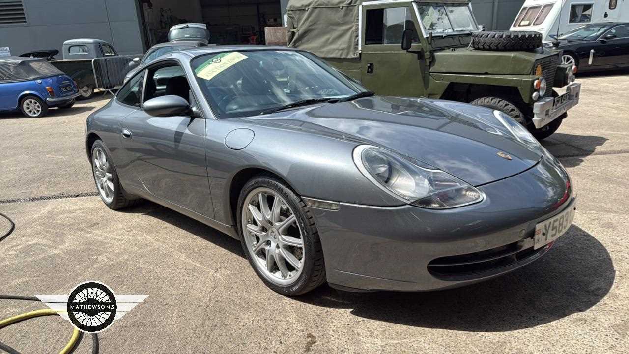 Lot 62 - 2001 PORSCHE 911 CARRERA TIPTRONIC S