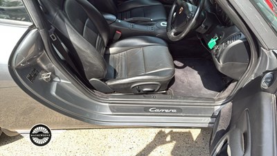 Lot 62 - 2001 PORSCHE 911 CARRERA TIPTRONIC S