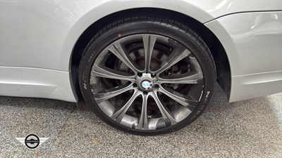 Lot 54 - 2005 BMW 630I AUTO