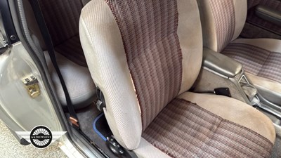 Lot 894 - 1985 FORD CAPRI LASER