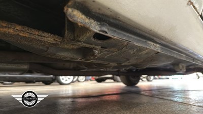 Lot 894 - 1985 FORD CAPRI LASER