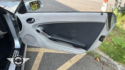Lot 718 - 2005 MERCEDES SLK 200 KOMPRESSOR AUTO