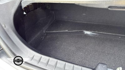 Lot 718 - 2005 MERCEDES SLK 200 KOMPRESSOR AUTO