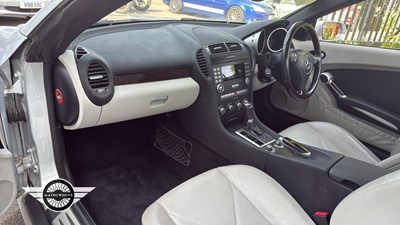 Lot 718 - 2005 MERCEDES SLK 200 KOMPRESSOR AUTO