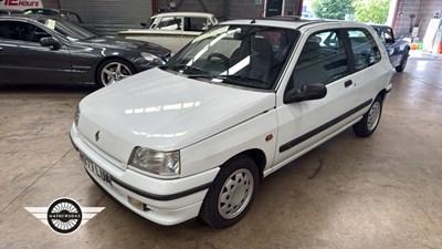 Lot 758 - 1996 RENAULT CLIO RT AUTO