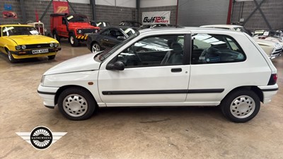 Lot 758 - 1996 RENAULT CLIO RT AUTO