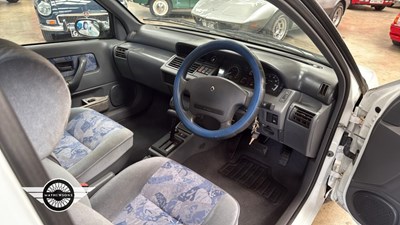Lot 758 - 1996 RENAULT CLIO RT AUTO