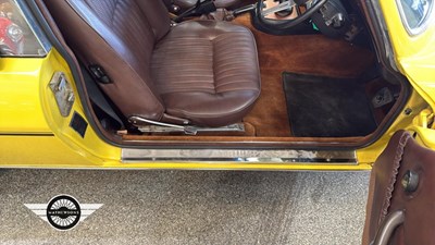Lot 115 - 1973 TRIUMPH STAG