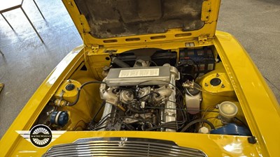 Lot 115 - 1973 TRIUMPH STAG