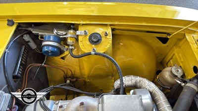 Lot 115 - 1973 TRIUMPH STAG