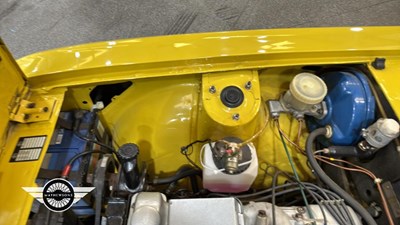 Lot 115 - 1973 TRIUMPH STAG