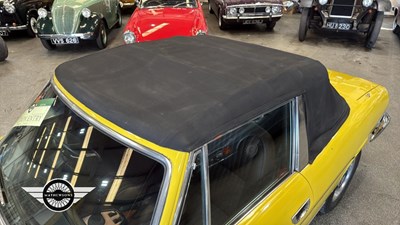 Lot 115 - 1973 TRIUMPH STAG