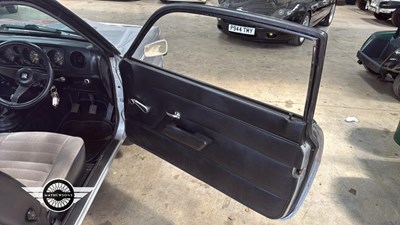 Lot 43 - 1974 VAUXHALL