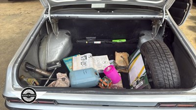 Lot 43 - 1974 VAUXHALL