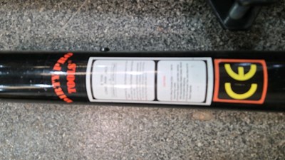 Lot 875 - DIRTY PRO 2 TON PORTABLE ENGINE HOIST